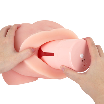 電動ユニットは着脱可能。生活防水仕様ですが、汚れたら拭き取りか、電源部分には水が入らないようにしてください。