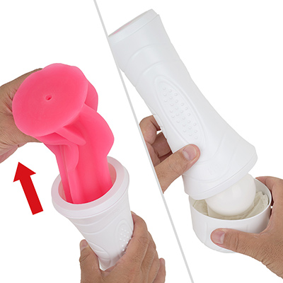 【作業手順５】型取り剤から染み出した水分を完全に拭き取ります。スリーブケース底部のキャップを外し、中からインナーホールを引き抜いたら、ケースのみを白カップに接続します。