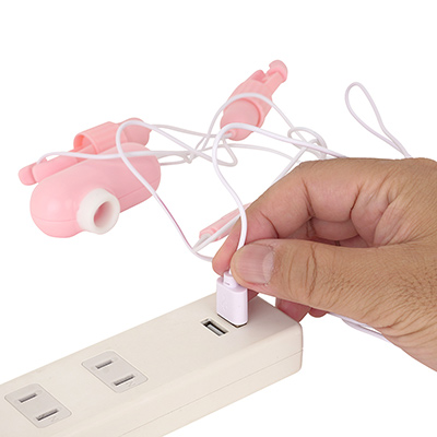 外部給電式のため、USB端子の付いた電源タップなどを使うと、ＡＣ電源感覚で稼働時間を気にせず楽しめます。変換器にも対応しますよ。