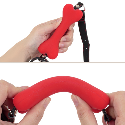 しっかり噛める丈夫なシリコン製です。