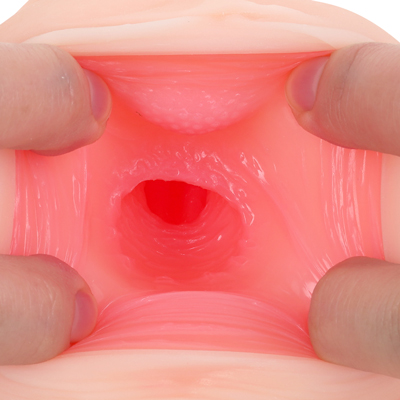 膣側は狭くなったり広まったりする構造が絶妙なチツ圧を生み出します。ピストンのたびに絡みつくリアル肉壁の粘膜刺激をお楽しみください！