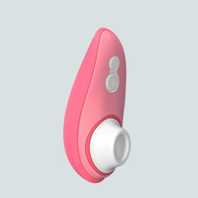 これまでの「リバティ」のボディはつるんとしたメタリック素材でしたが、リバティ２はベルベットタッチのボディになりました。マットな質感になったことで、握りやすくなり、持ちやすさの点も進化しました。また、見た目と点においても落ち着いたシックな印象になりました。