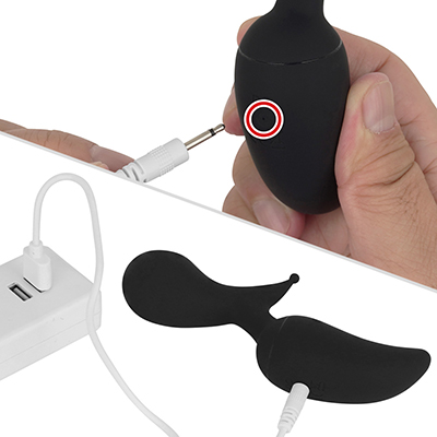 付属の充電ケーブルはピンジャック式。フル充電までは約２時間、連続稼働は約60分です。バッテリー性能はまずまず標準圏内でしょう。