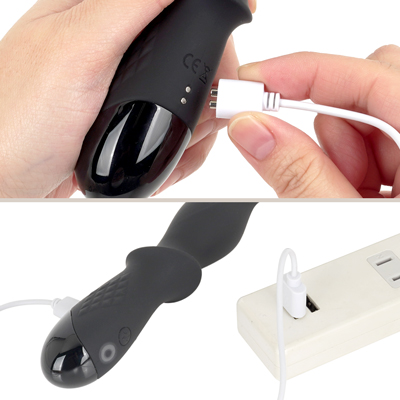 充電はマグネット式USB充電仕様。充電時間は約90分、最大連続稼働時間は約40分です。充電中はボタンが点滅し、満タンになると点灯します。