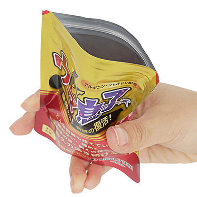 全種ともチャック付きのアルミパウチ袋を採用し、そのまま保存できます。ただし、開封後は早めに使い切るようにしましょう。