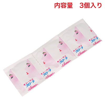 中身はごく標準的なコンドームが３個入っています。