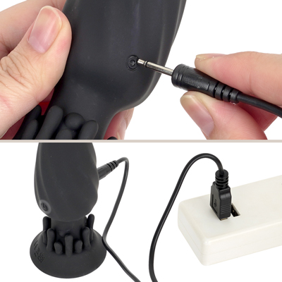 【ローリングバイブレーション】　付属のUSB充電ケーブルを使って、ライトが点滅するまで差し込んで充電を行ってください。