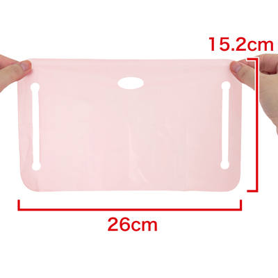 快適な呼吸で蒸れにくい、鼻孔通気デザイン。耳掛け式のオーラルセックス用シートです。　※数値はＮＬＳ実測値