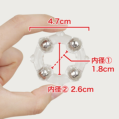 イボ付きのリングに４つのメタル球が埋め込まれ、なかなかカッコイイ印象。リング内径も日本人にマッチします。　※数値はＮＬＳ実測値
