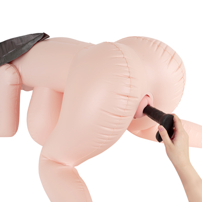 バックプレイはもちろん、正常位や騎乗位など様々な体位が楽しめます。　※こちらのエアダッチにジャストインする「浅井佳織」ホールも、絶賛販売中！