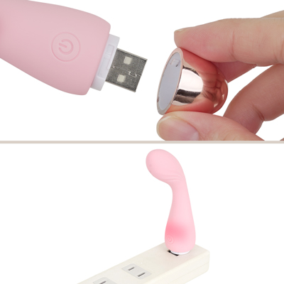 USBポートから直接充電が可能です。（充電ケーブル不要）約80分の充電で最大約60分の連続使用が可能です。充電中はボタンが点滅し、満充電で点灯します。