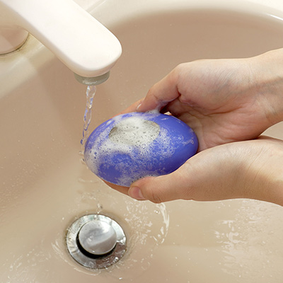 さすが最高級機といえる、IPX7等級の防水性です。流水でじゃぶじゃぶ洗っても問題ありませんので、メンテも楽チンでしょう。