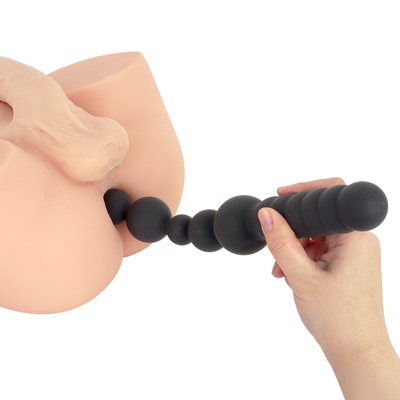 その日の気分でビーズ側とディルド側を使い分けるソロプレイはもちろん、両端を使用できる双頭モデルだからこそ、パートナーとのペアプレイや、連動感を体感するのにも最適です。