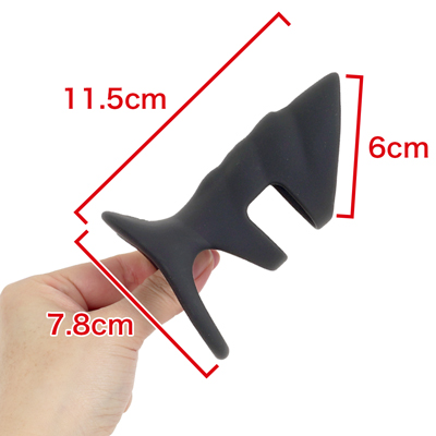 ３つのリングが連動して根元からしっかりと支え上げるため、装着するだけで圧倒的な安定感とホールド感をもたらしてくれます。　※数値はＮＬＳ実測値